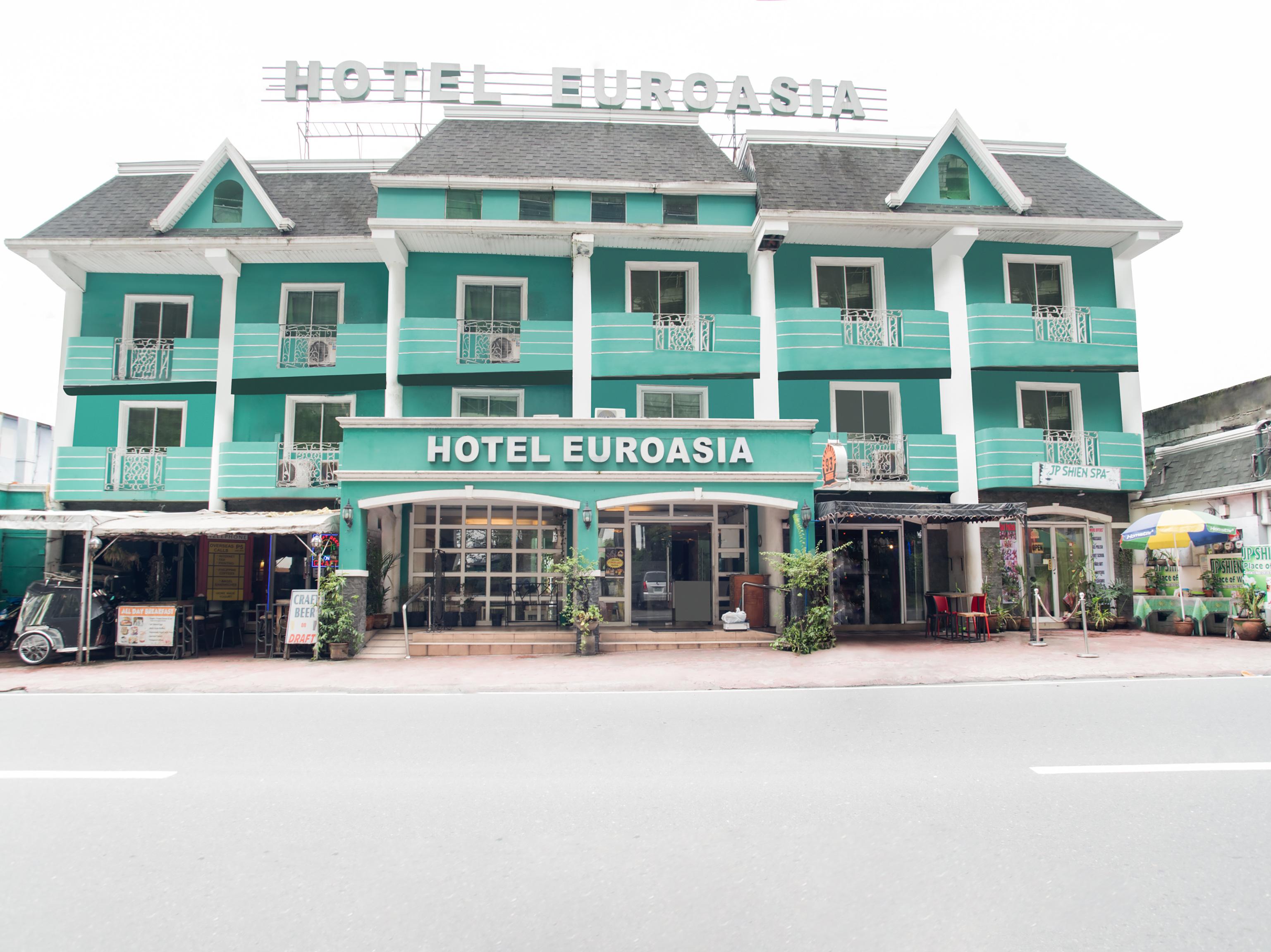 Hotel Euroasia By Bluebookers Angeles Exteriér fotografie